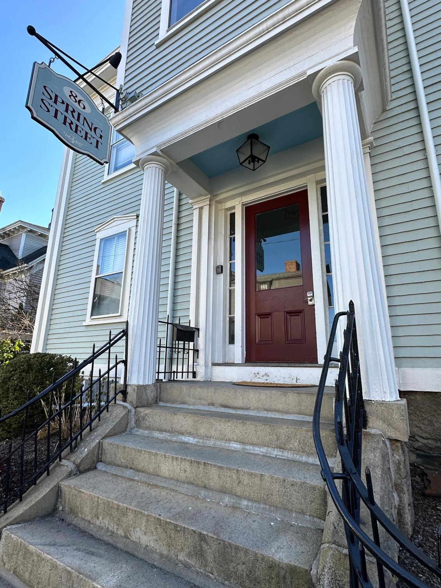 Entire Charming Victorian Home Downtown Newport Exterior foto
