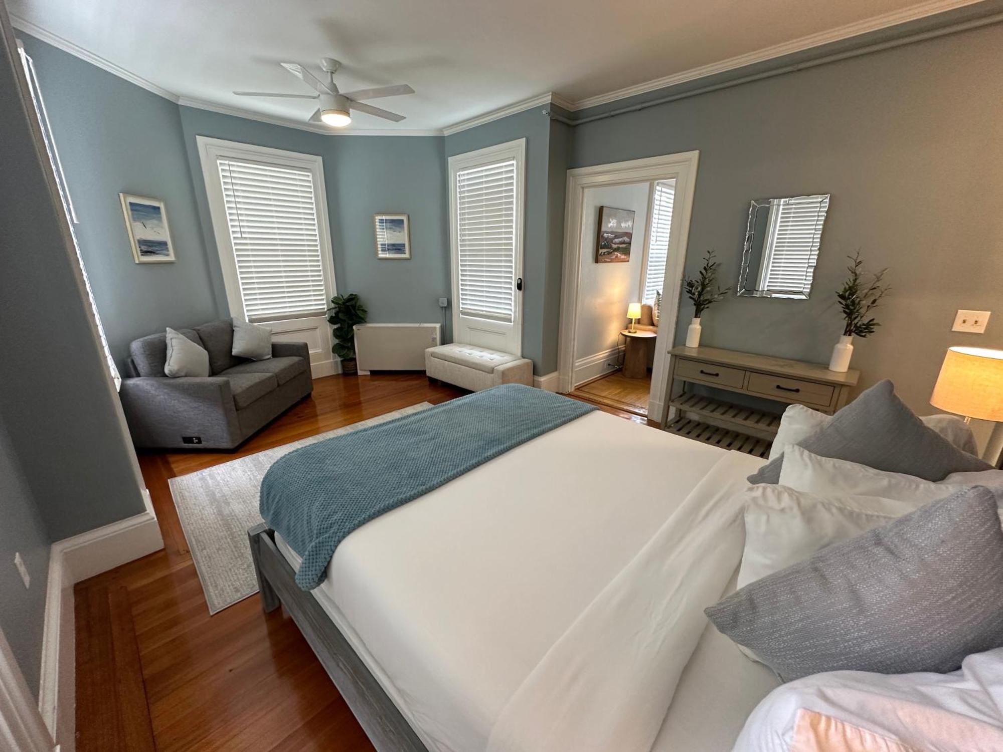 Entire Charming Victorian Home Downtown Newport Exterior foto